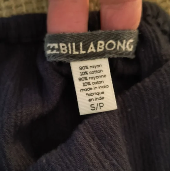 Women's Billabong Dress - Picture 3 of 3